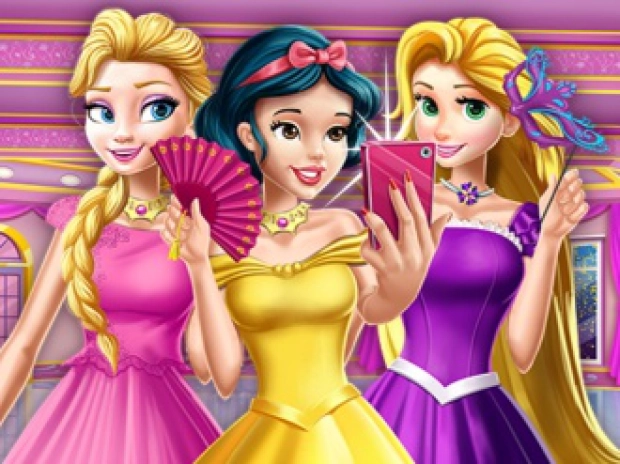 Game: Princesses At Masquerade